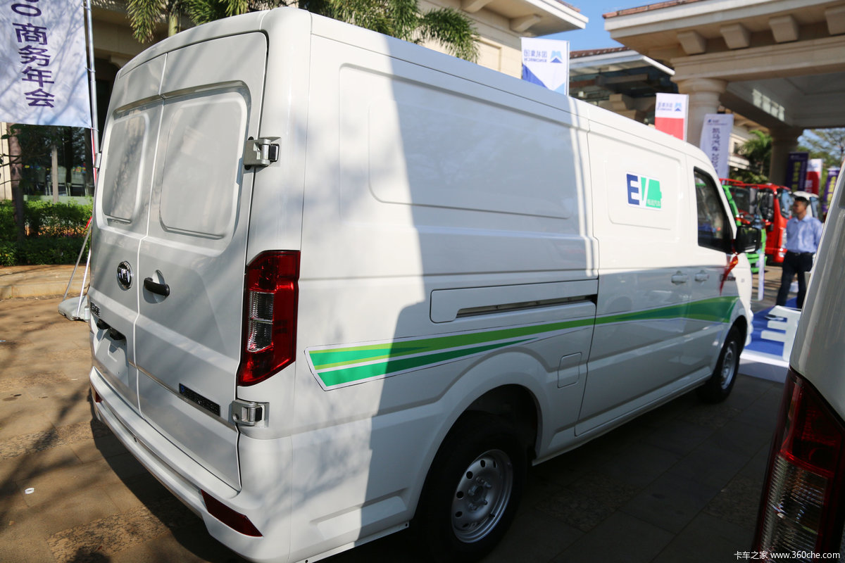 凯马锐捷es42004865米纯电动封闭物流车