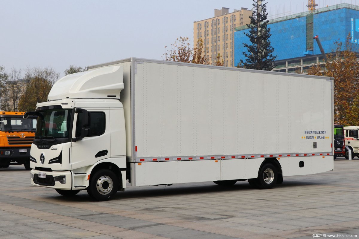 德龙l6000 4x2 9米电动载货车