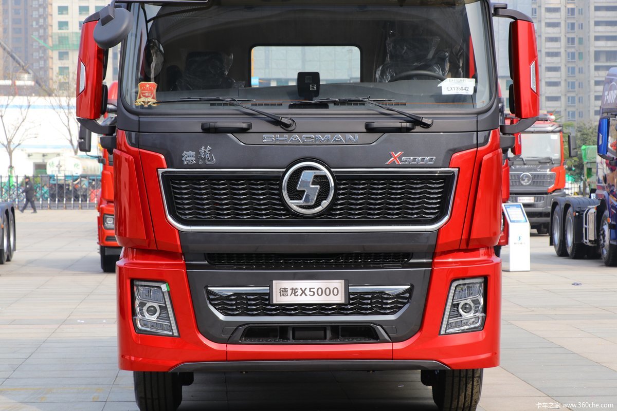 德龙x5000550马力6x4牵引车国六