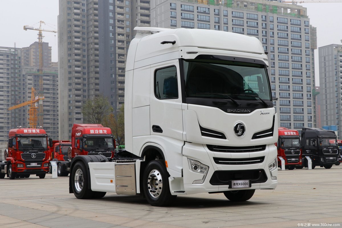 德龙x6000600马力4x2amt自动挡牵引车国六