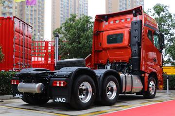 [图]依维柯格尔发k7重卡 560马力 6x4 牵引车(国六)