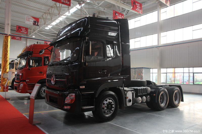 东风新天龙 d901牵引车