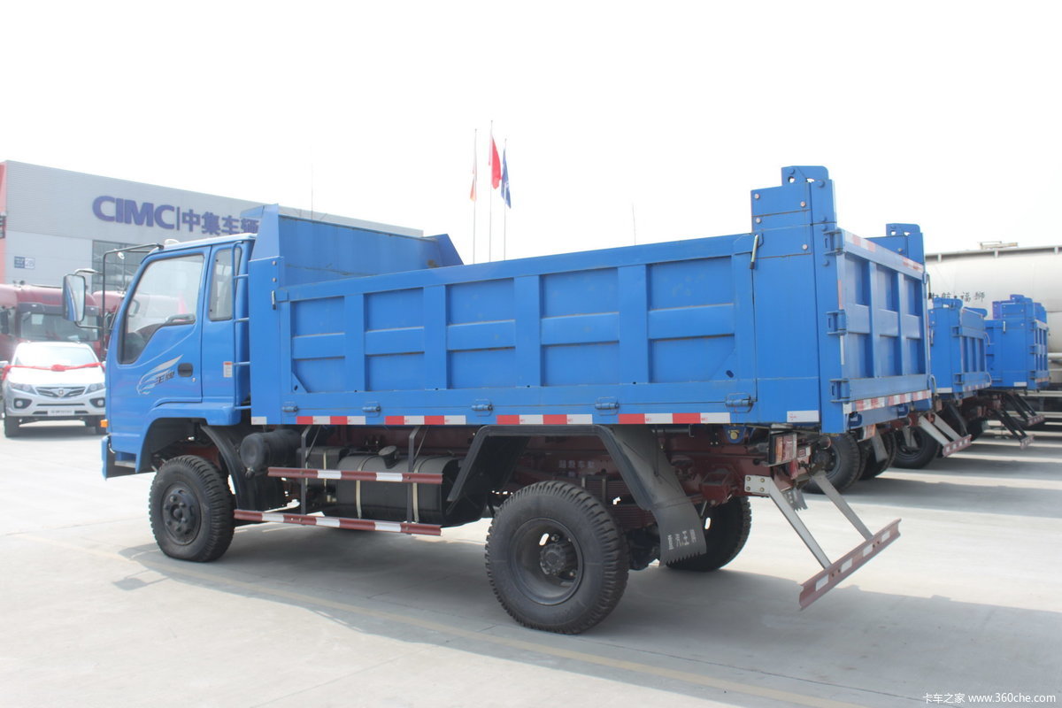 重汽王牌神风4x2自卸车