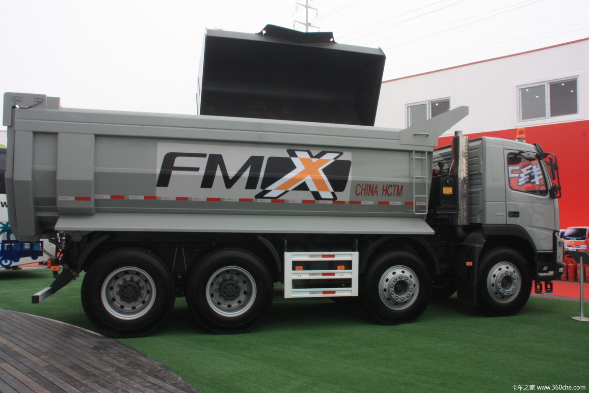 沃尔沃fmx矿用自卸车