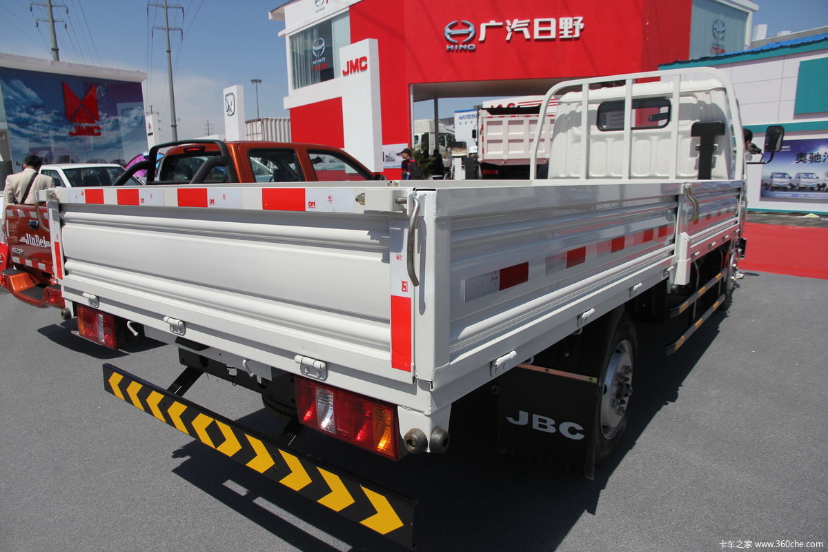 金杯领骐3350轻卡