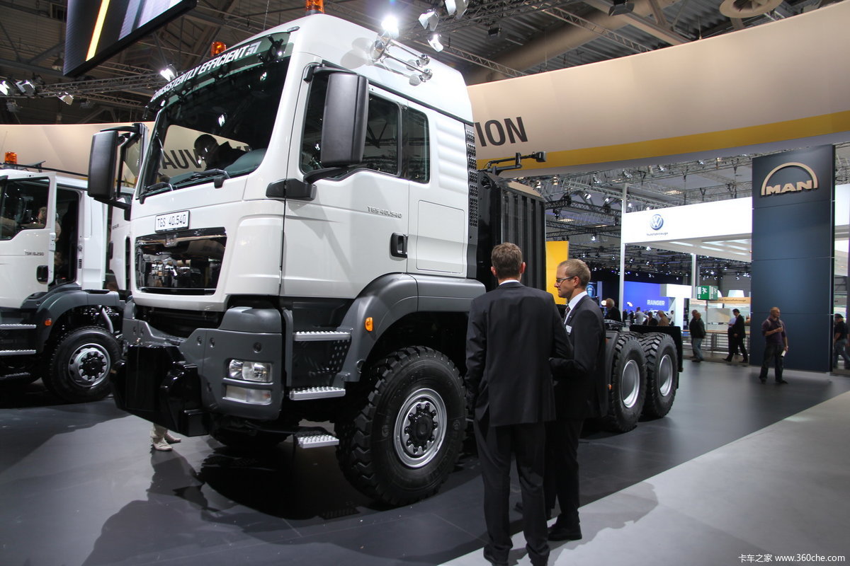 540 6x6大件运输车