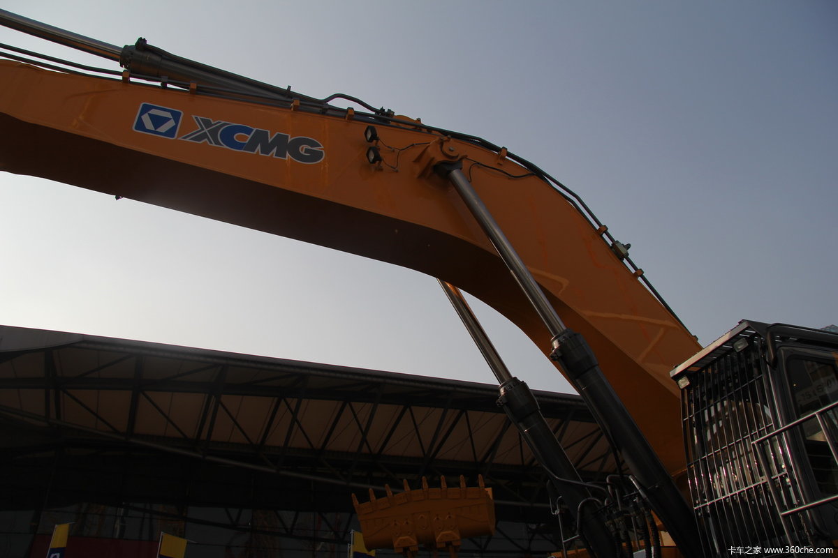 徐工xe1300c液压挖掘机