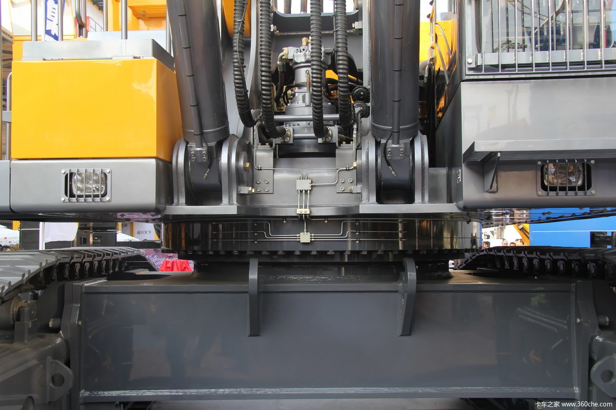 徐工xe1300c液压挖掘机