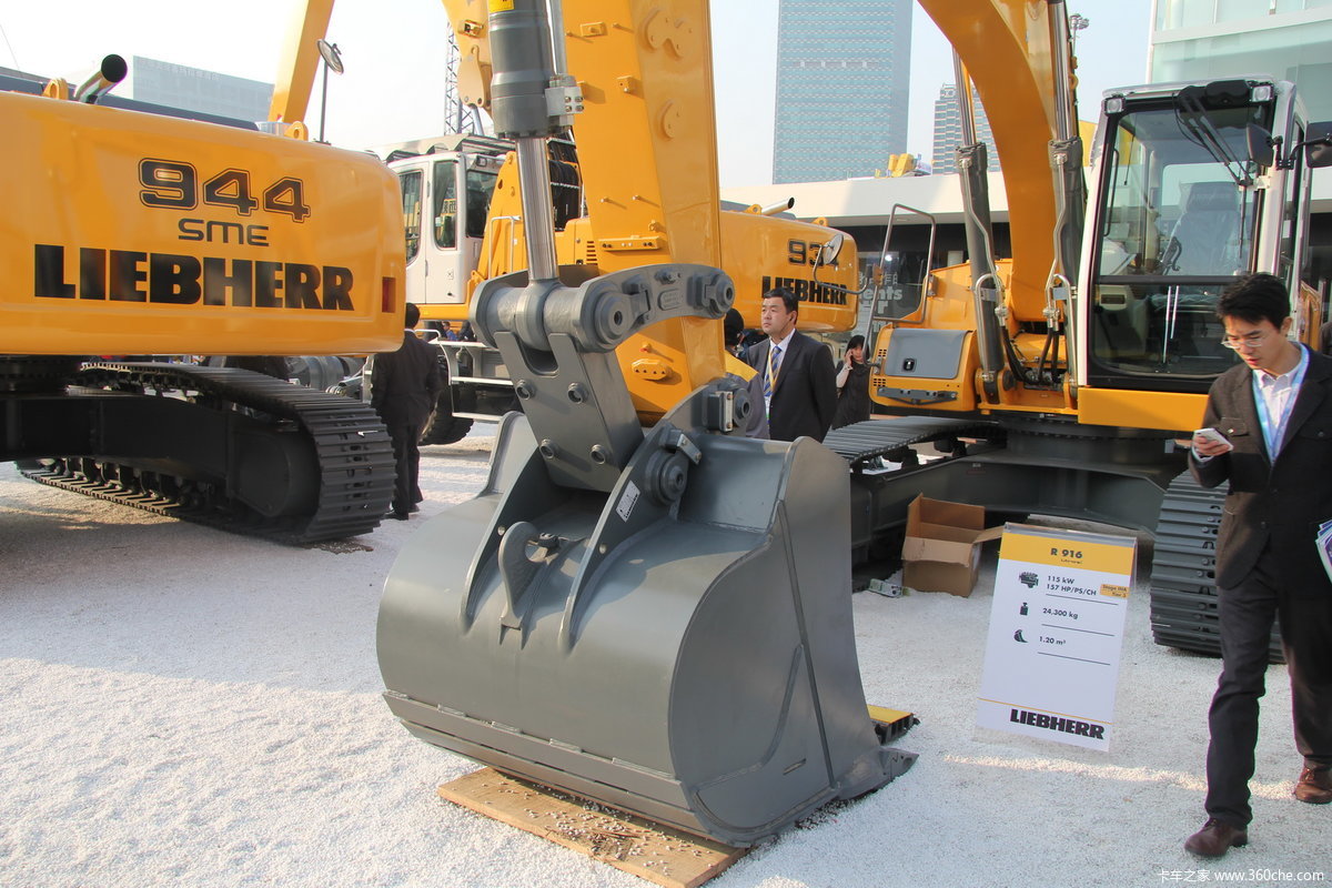 利勃海尔r916挖掘机