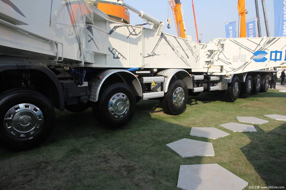 中联重科 zlj5910thbs 101-7rz混凝土泵车