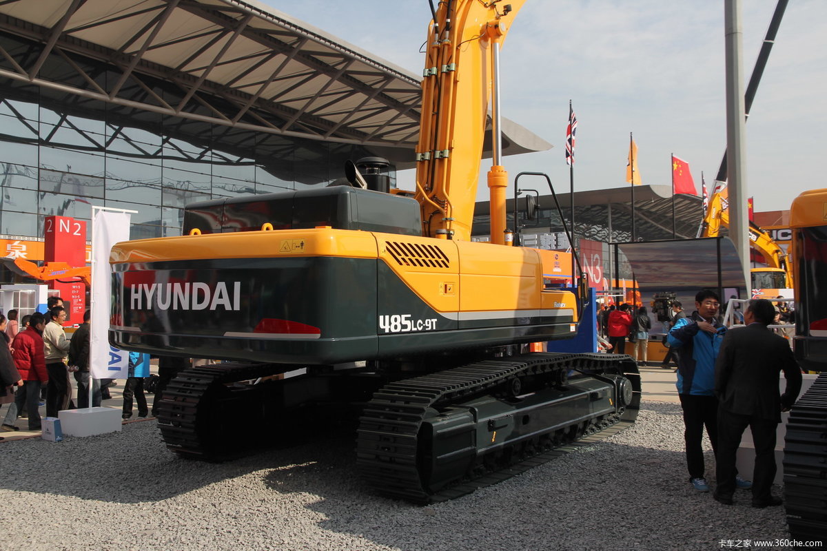 现代重工挖掘机