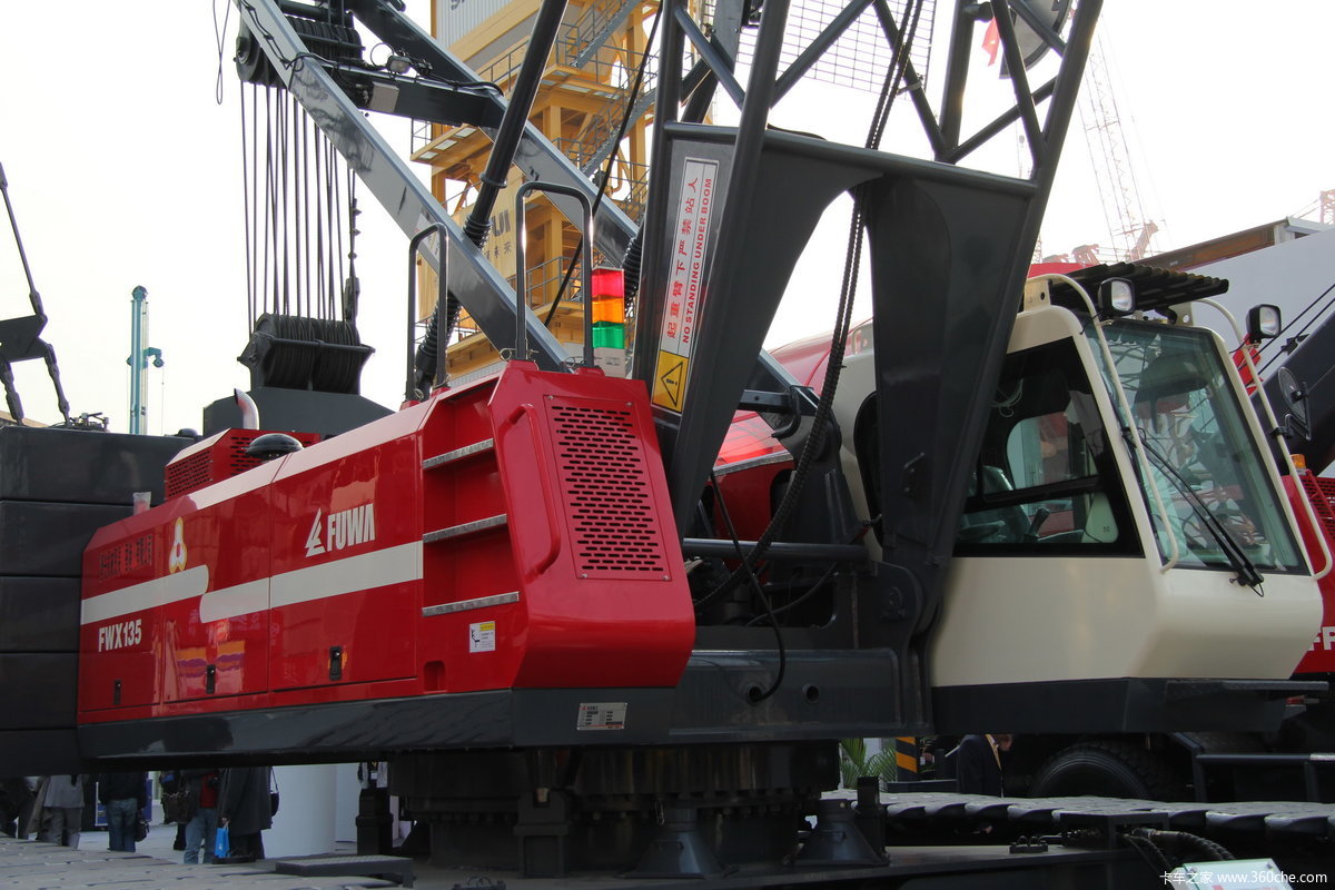 抚挖重工挖掘机