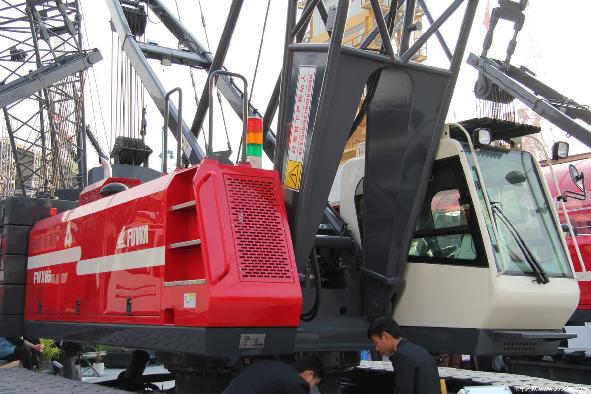 抚挖重工挖掘机