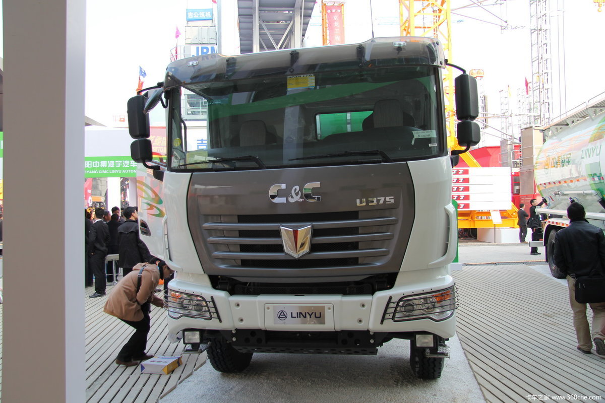 中集凌宇12方6x4lng搅拌车
