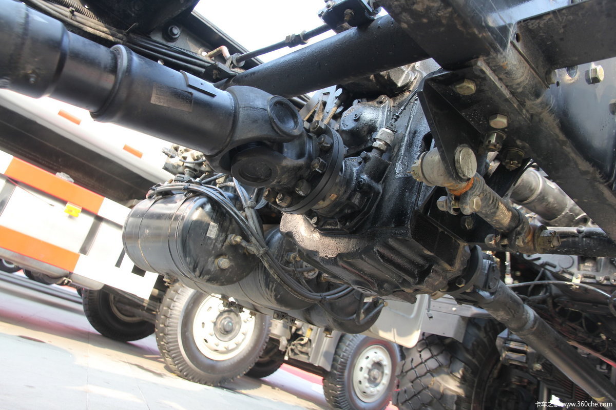 【图】解放平头6x6越野载货汽车底盘_卡车之家