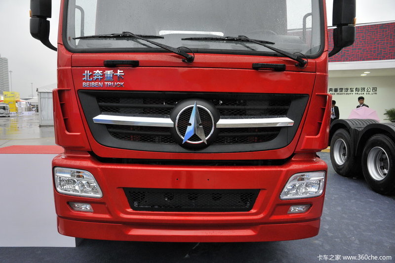 北奔重卡2431窄体驾驶室牵引车