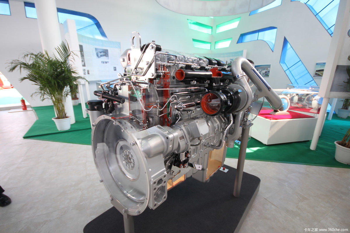 福田欧曼btx奔驰发动机