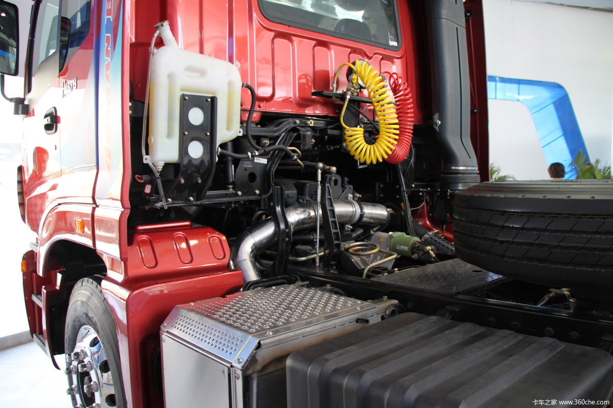 福田欧曼btx奔驰发动机