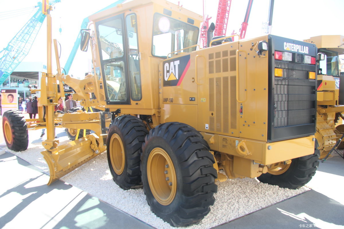 卡特彼勒cat140k平地机