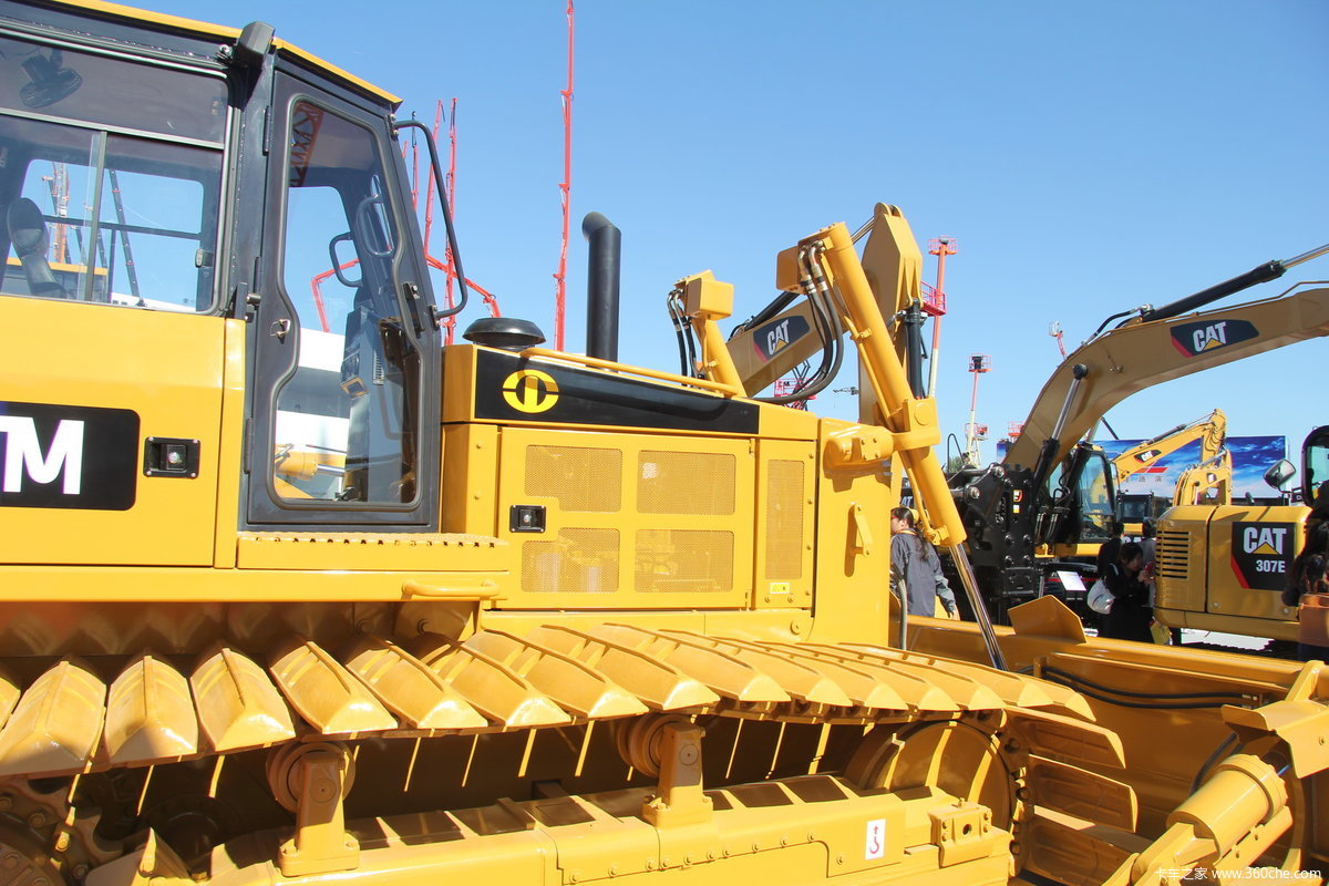 山工机械sem816推土机