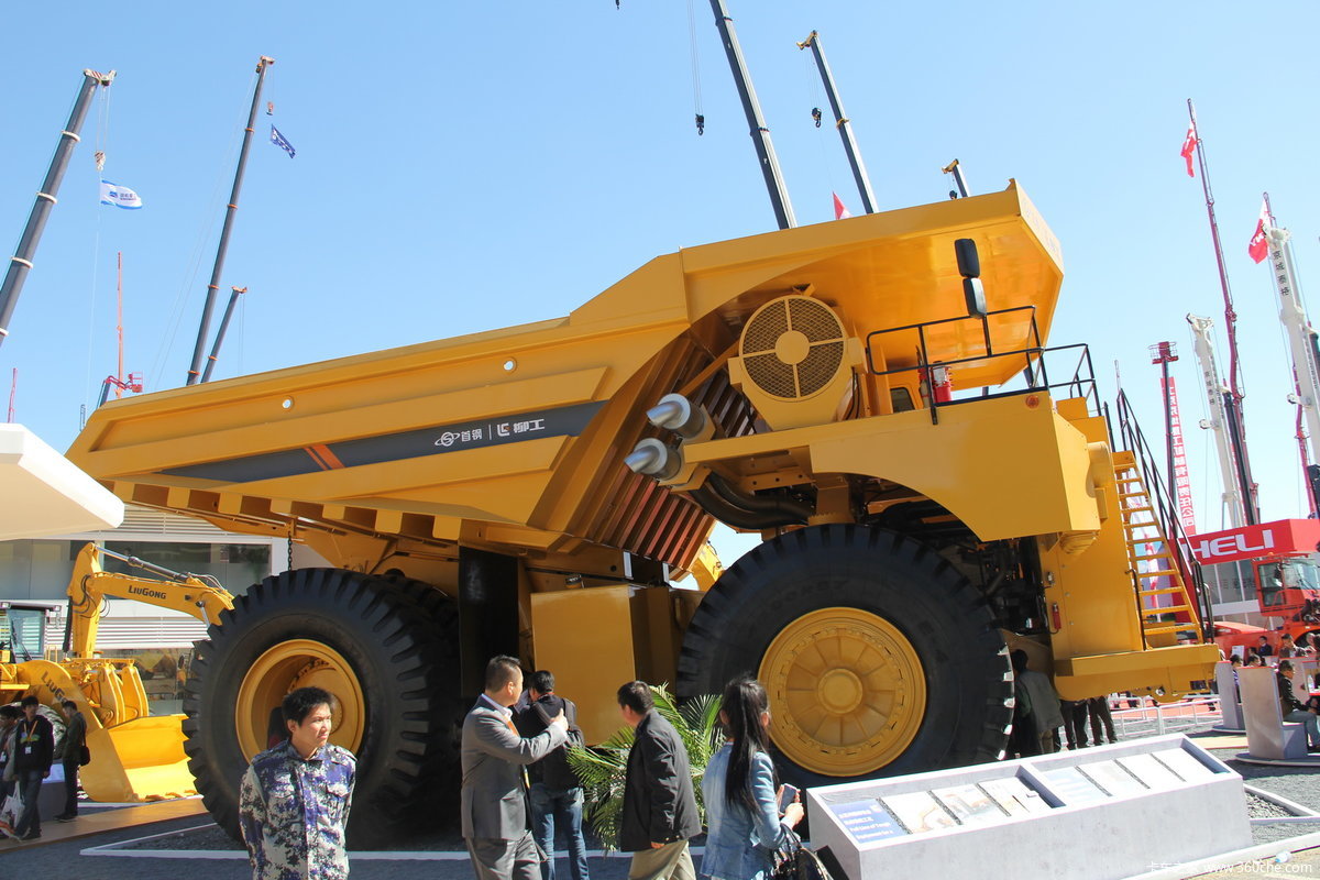 【图】柳工 sge240 240吨级电动轮式矿用自卸车_卡车之家