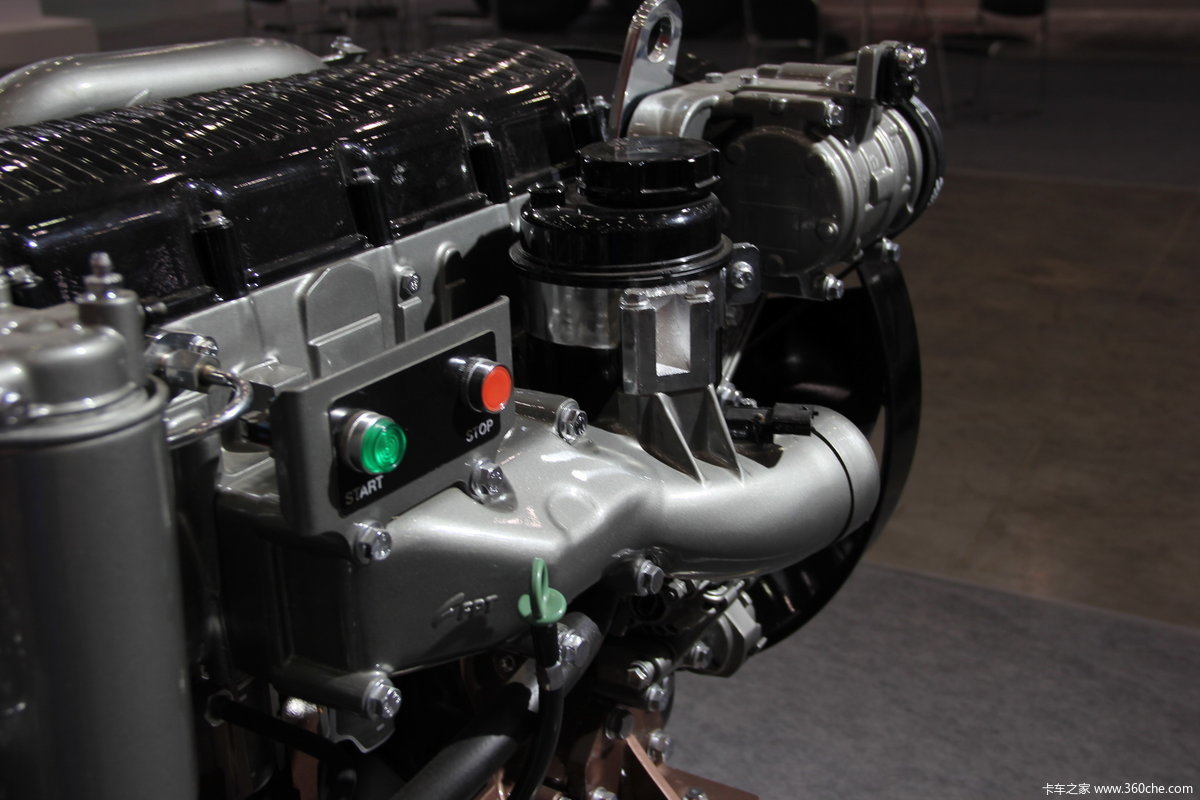 上菲红科索9340马力发动机