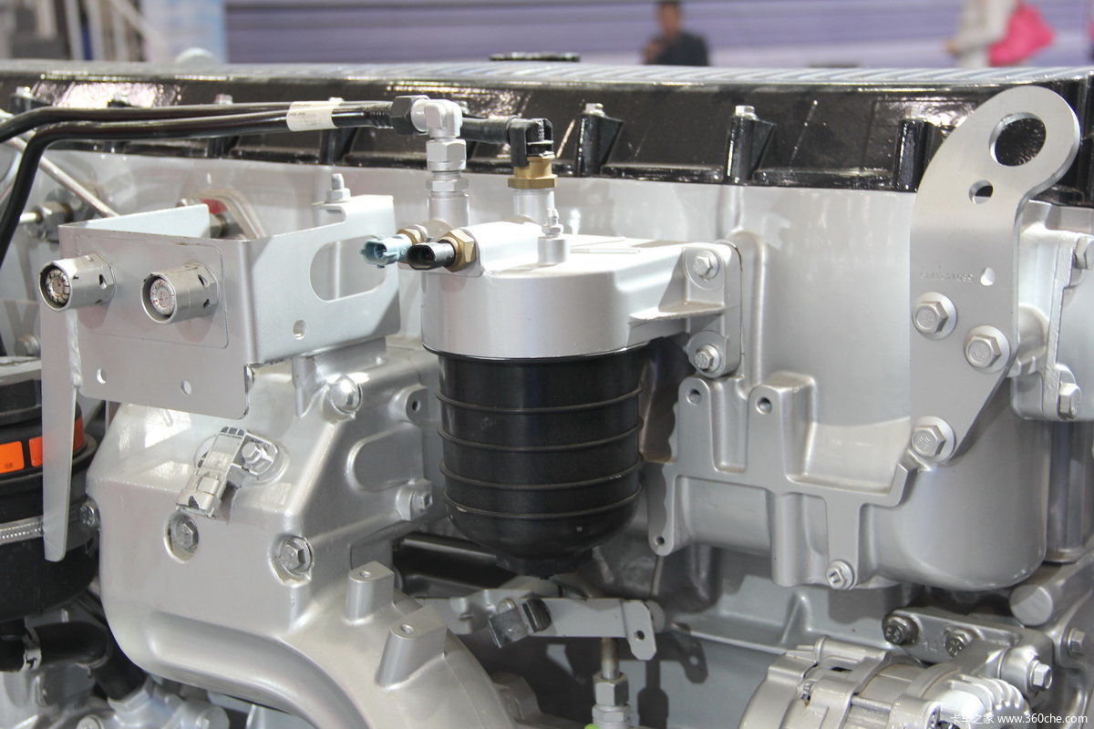 上菲红科索13发动机