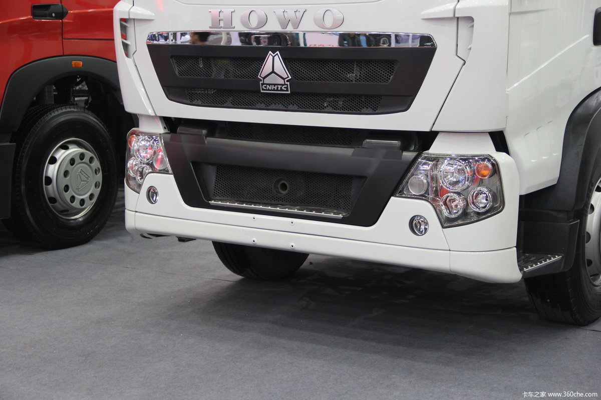 中国重汽 howo t5g 6x2牵引车