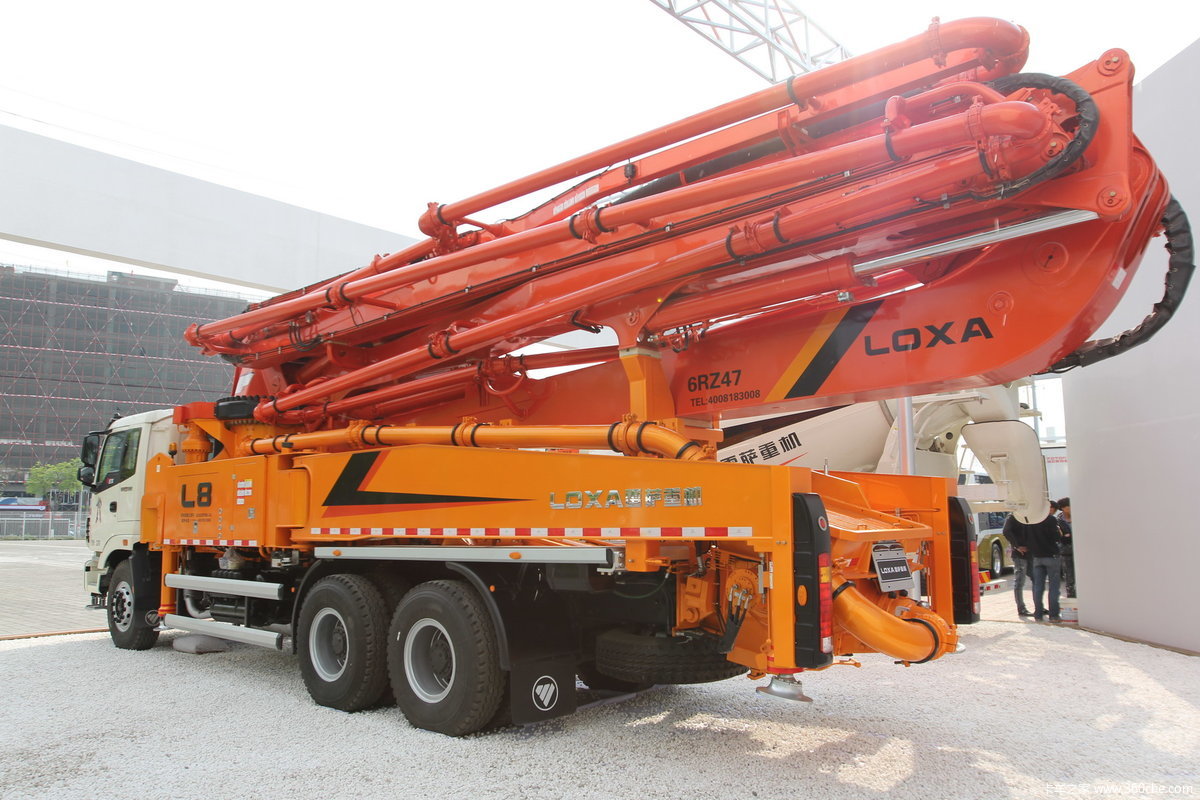 福田雷萨47米lng泵车