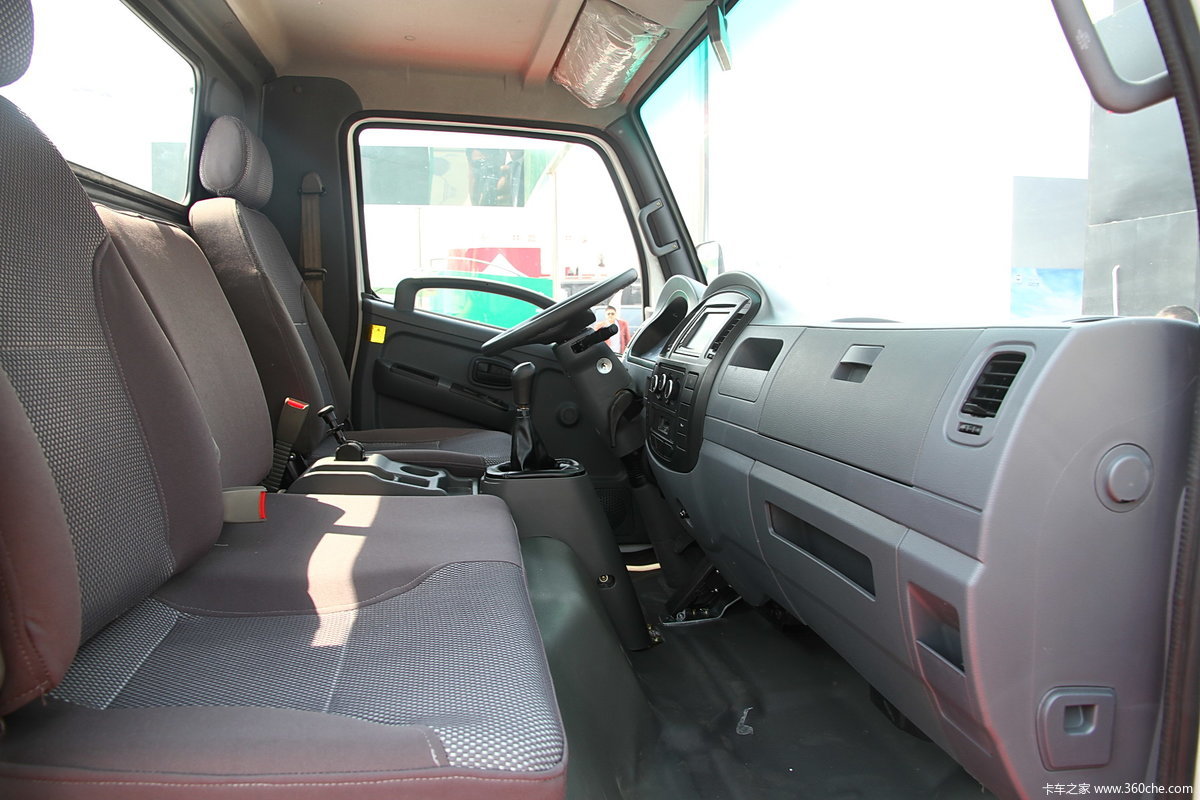 五征奥驰a3 载货车